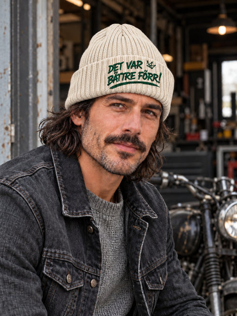 Det var bättre förr! – Hatitude Oversized Cuffed Beanie Havre, på modell
