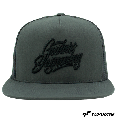 Trucker Gudars Skymning [svart brodyr]