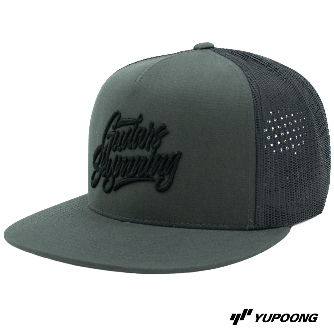 Trucker Gudars Skymning [svart brodyr]