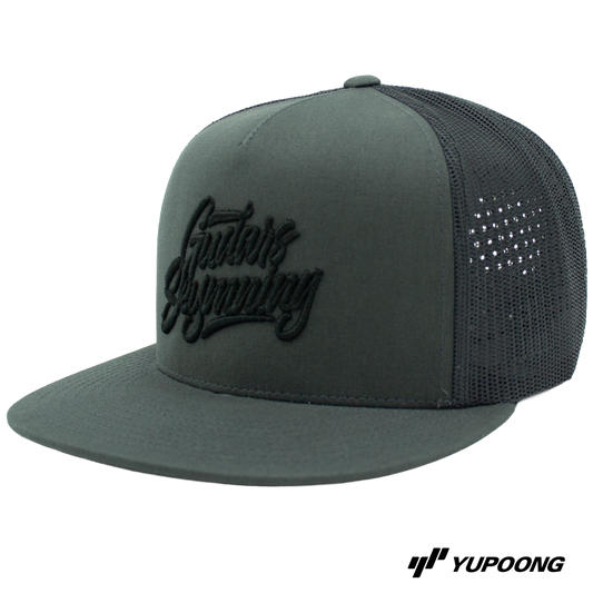 Trucker Gudars Skymning [svart brodyr]