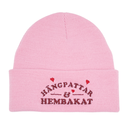Hängpattar & Hembakat mössa i rosa med vinröd och röd brodyr