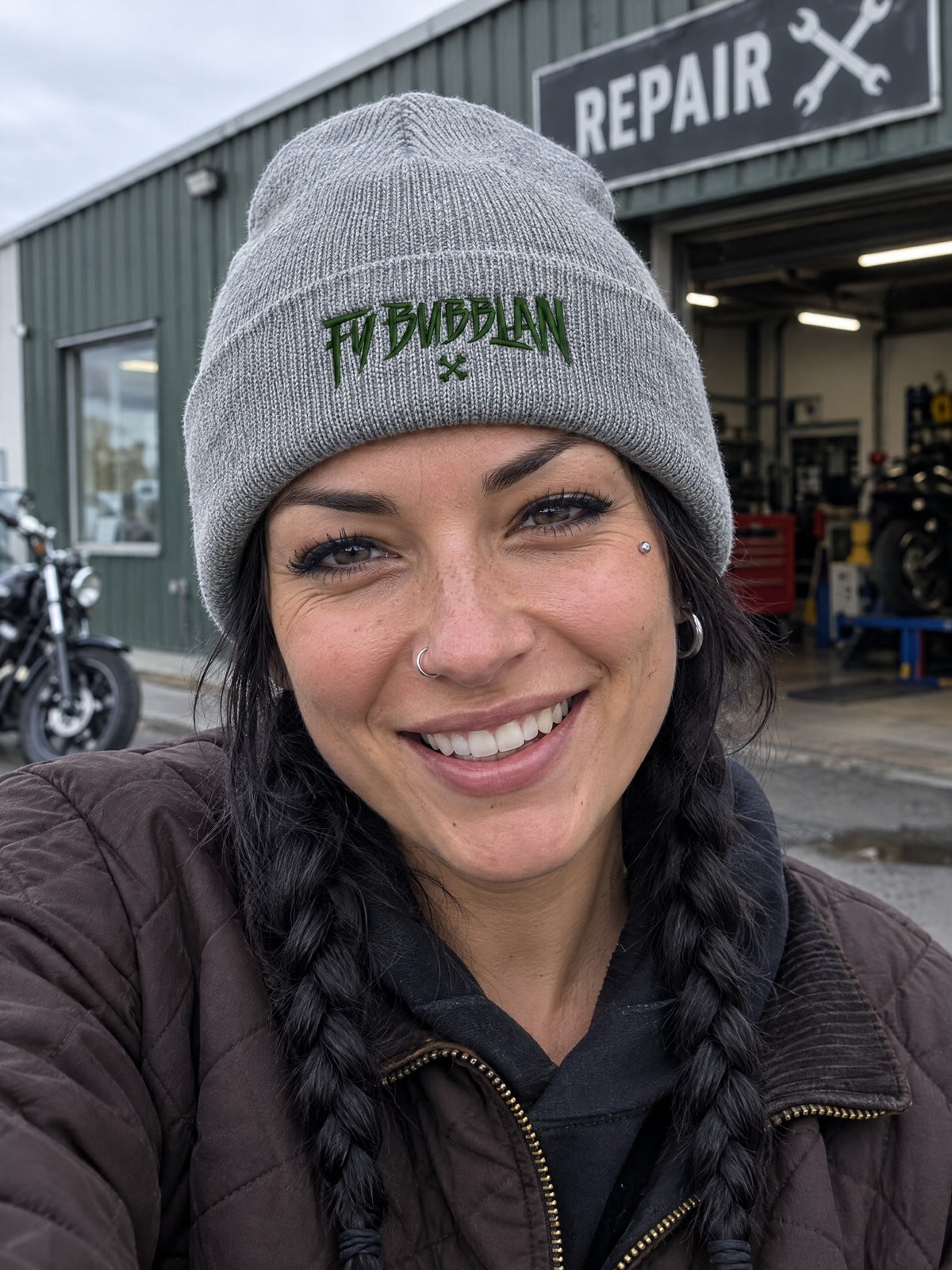 Fy bubblan – Heather Grey HCB på vuxen modell, FYB PERSON 1000x379